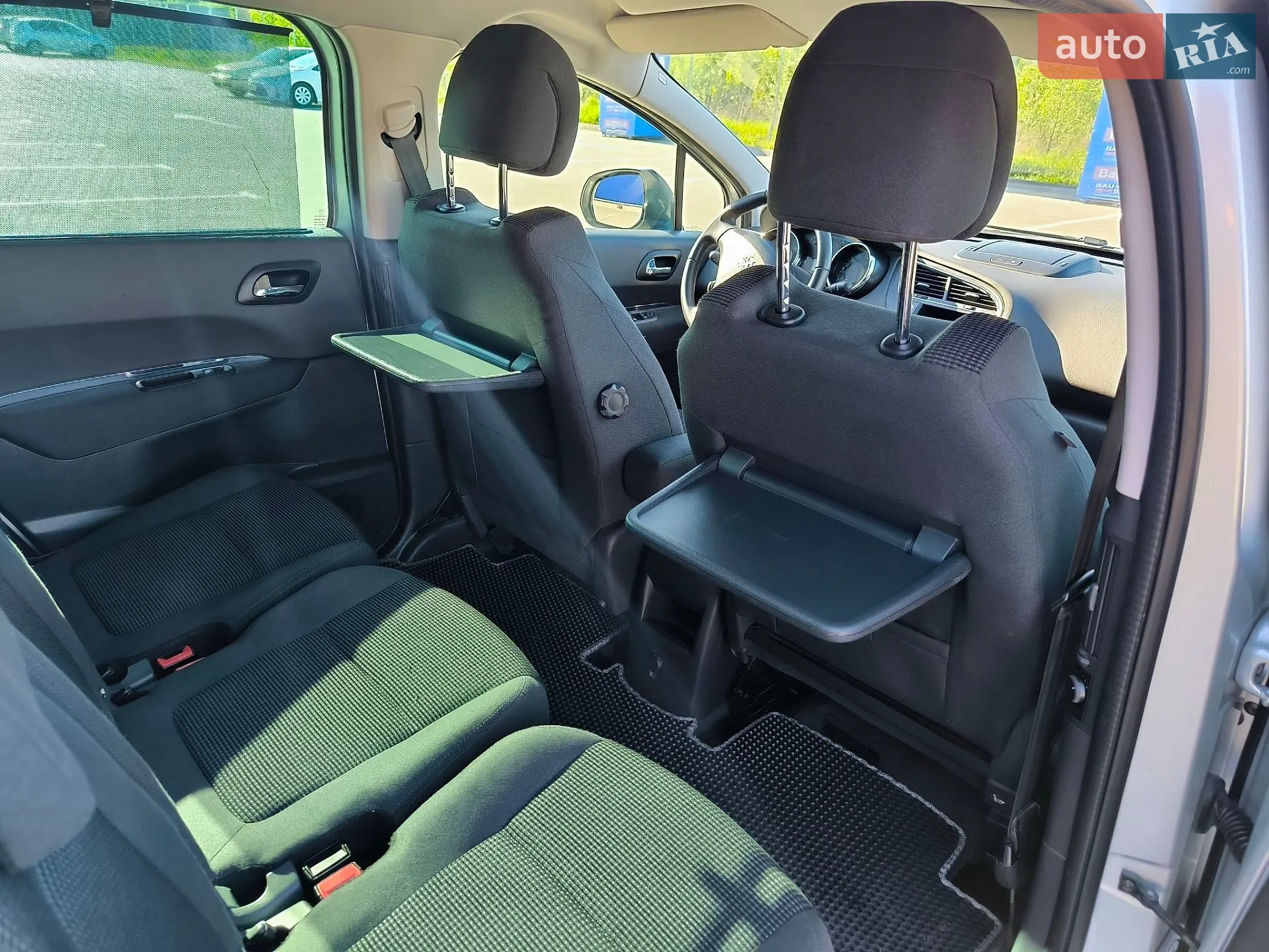2016 Peugeot 5008 - мініатюра 18