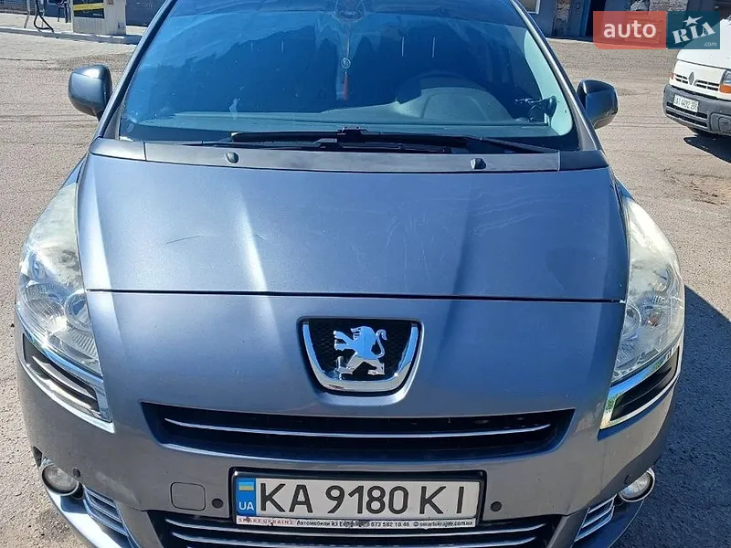 Peugeot 5008