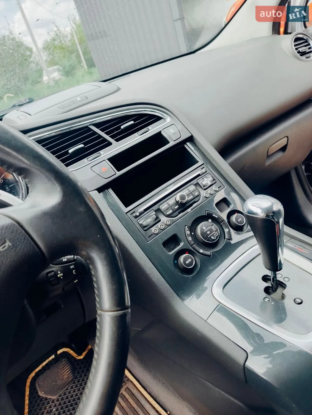 2012 Peugeot 5008 - мініатюра 10