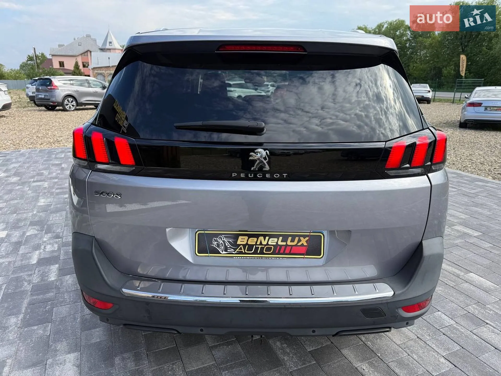 2020 Peugeot 5008 - мініатюра 8