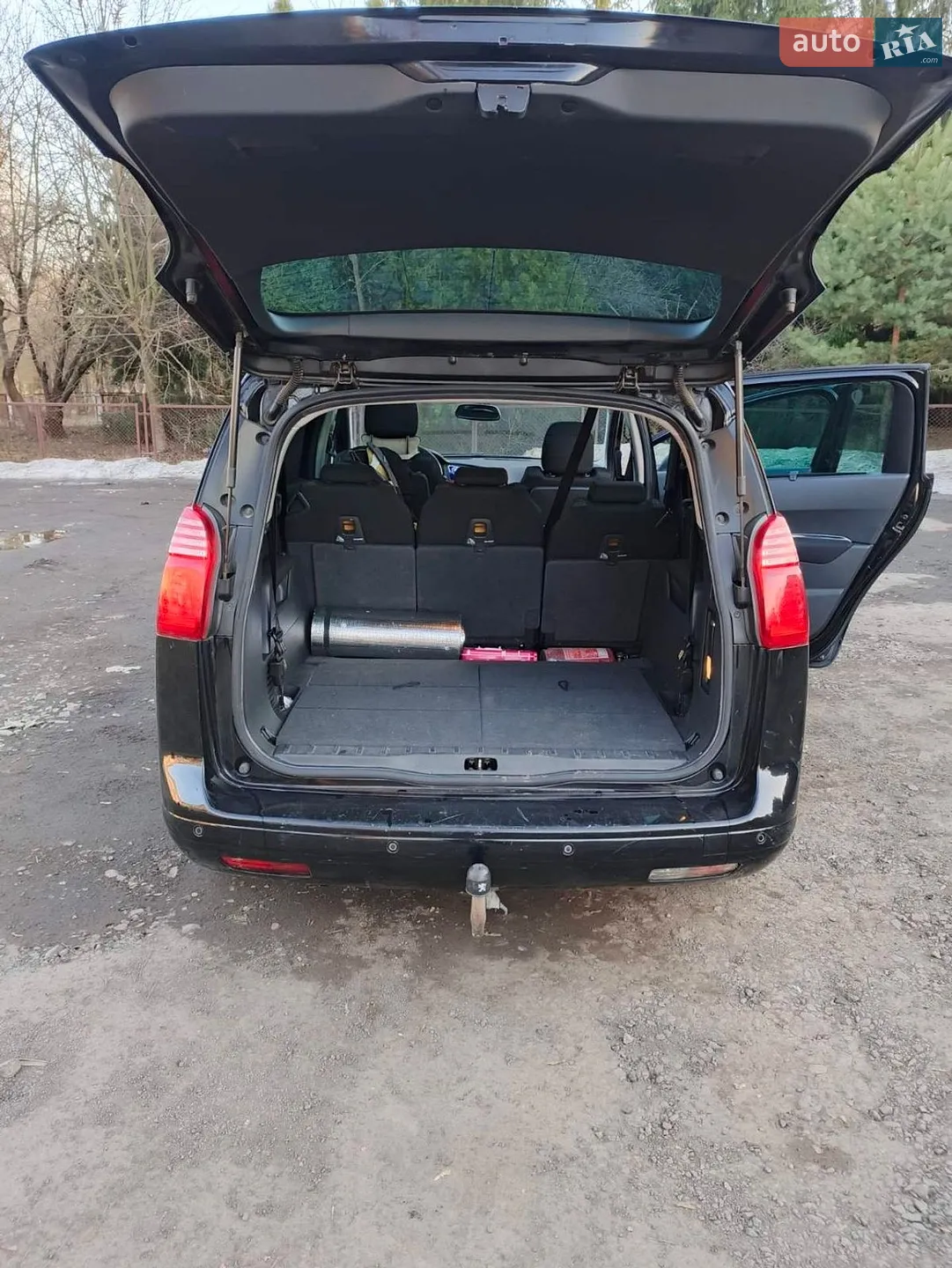 2010 Peugeot 5008 - мініатюра 10