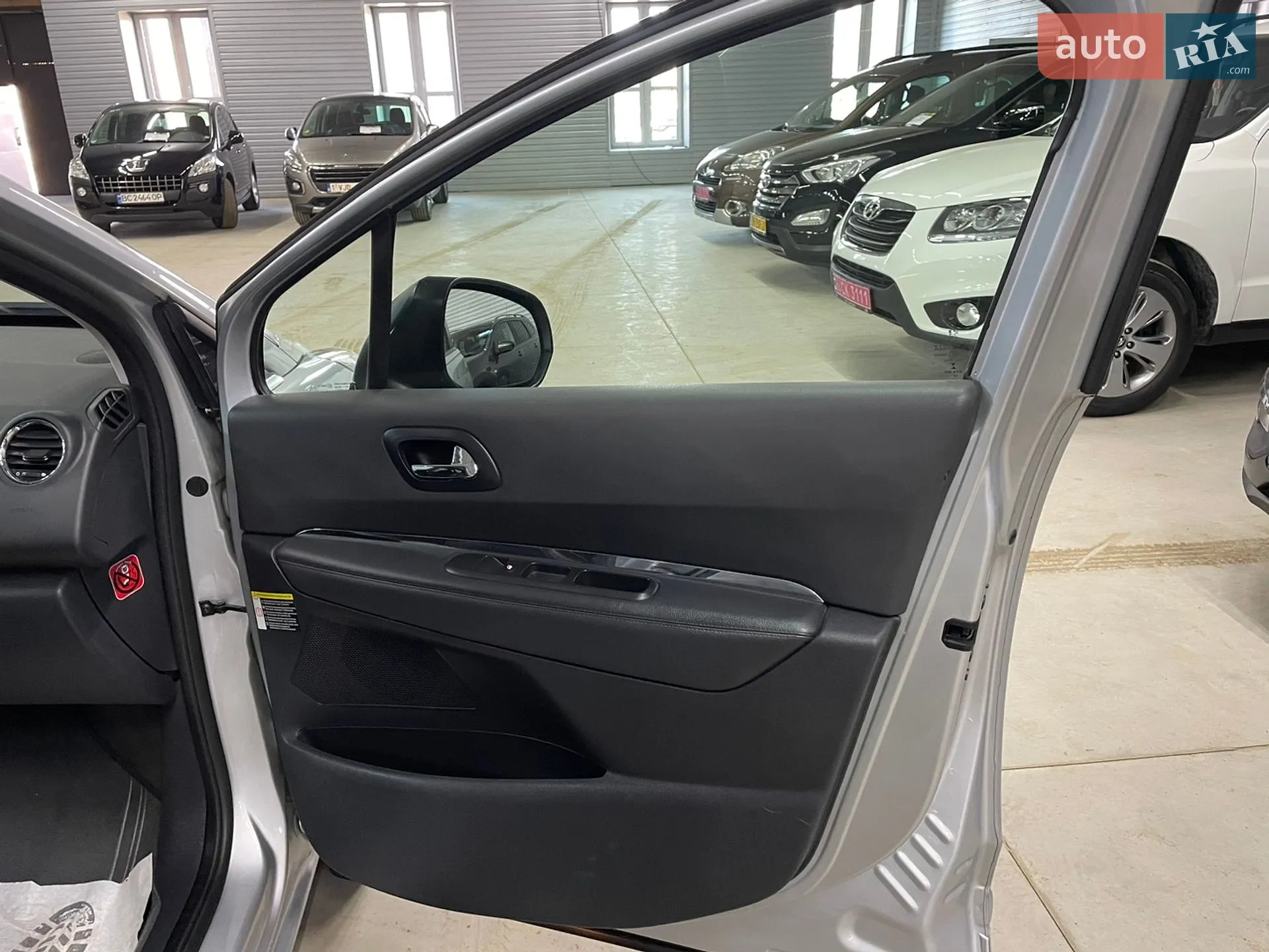 2015 Peugeot 5008 - мініатюра 35