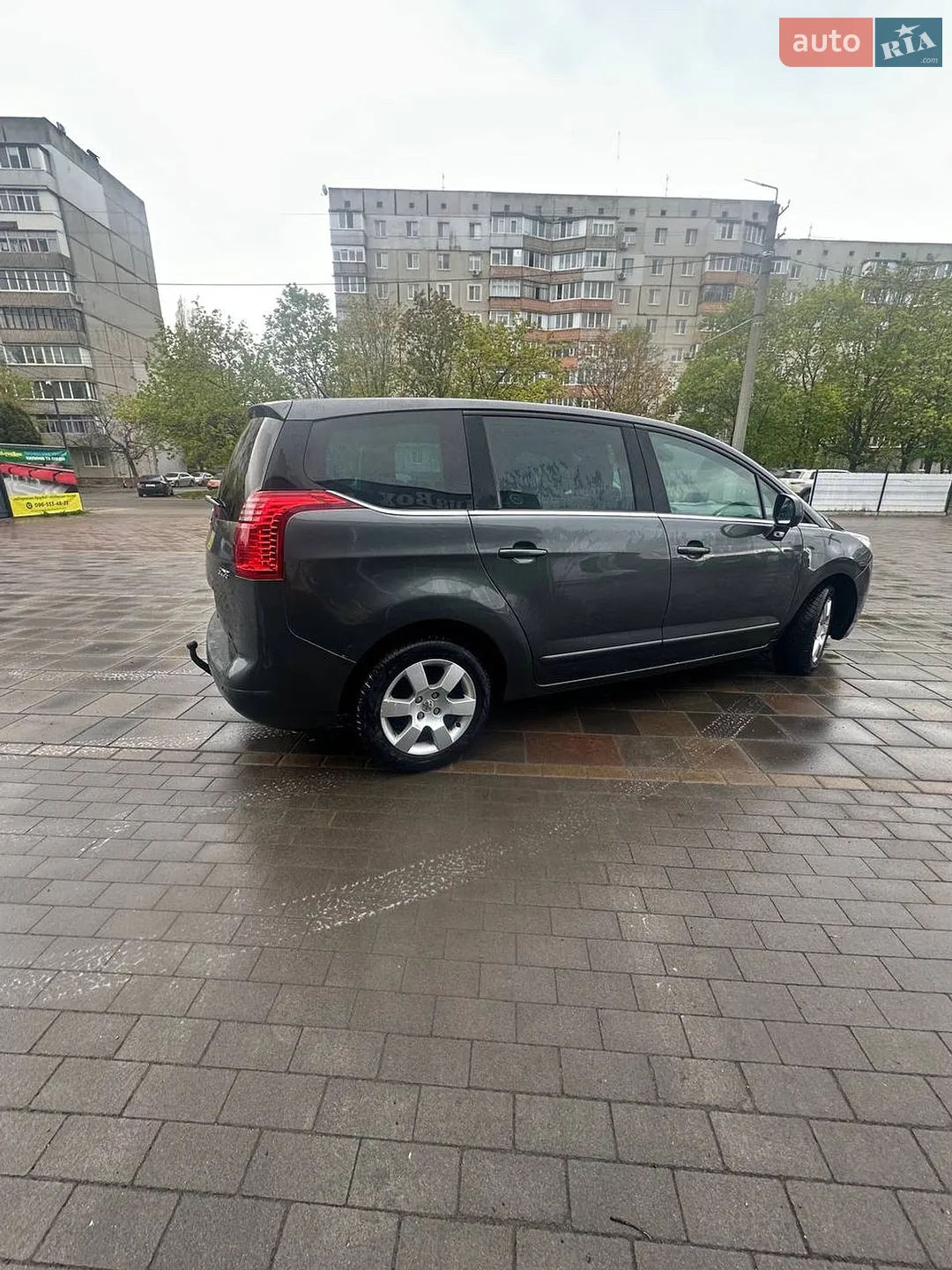 2011 Peugeot 5008 - мініатюра 2