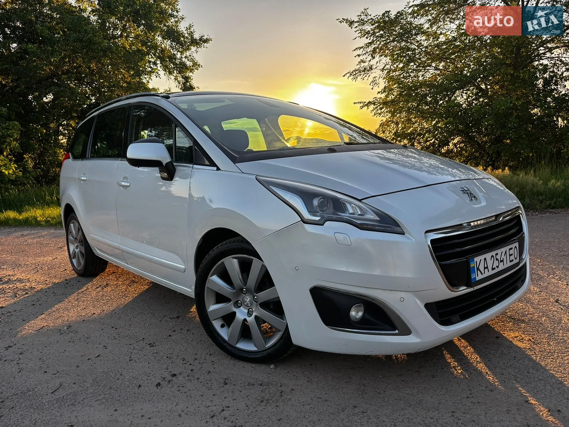 2014 Peugeot 5008 - мініатюра 5