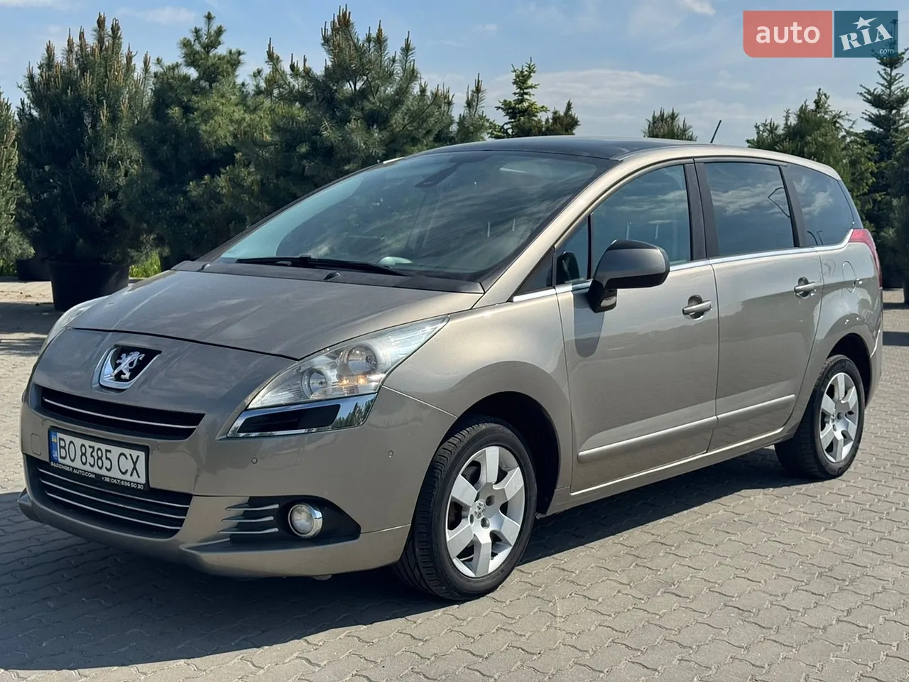 2011 Peugeot 5008 - мініатюра 10