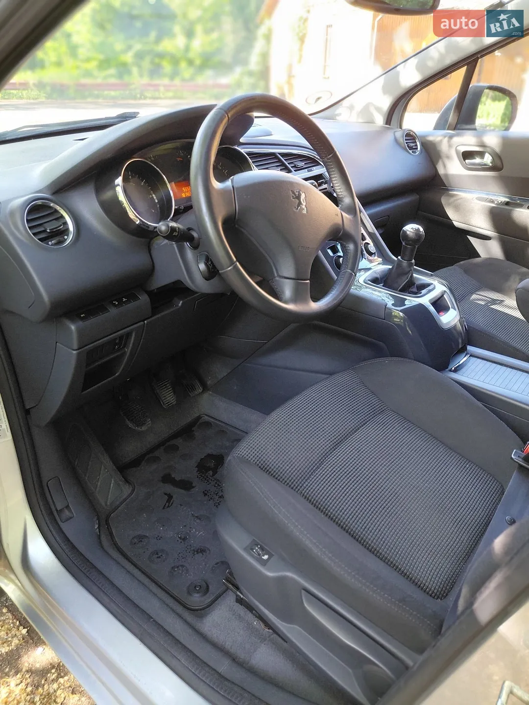 2011 Peugeot 5008 - мініатюра 15