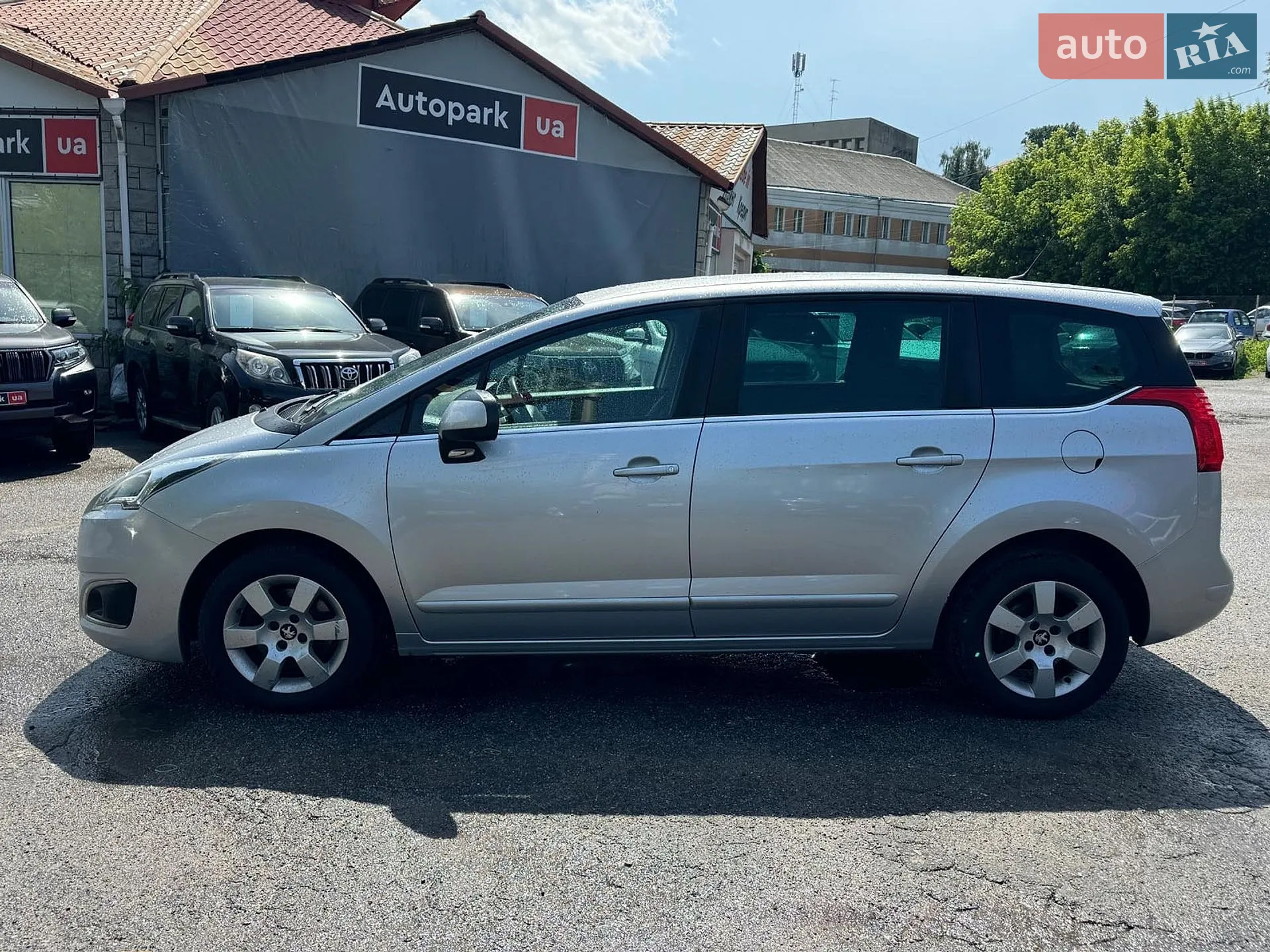 2016 Peugeot 5008 - мініатюра 10