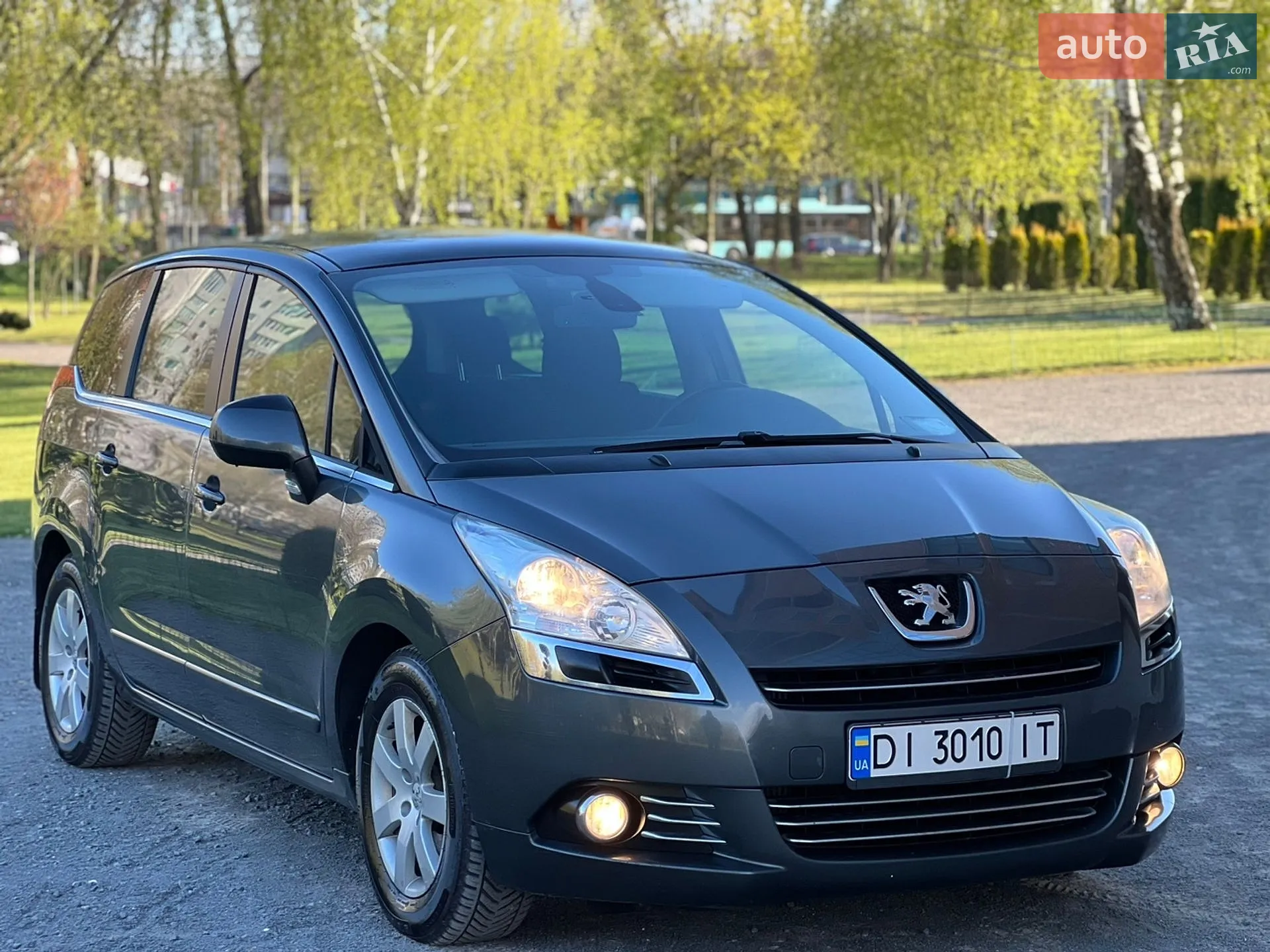 2010 Peugeot 5008 - мініатюра 10