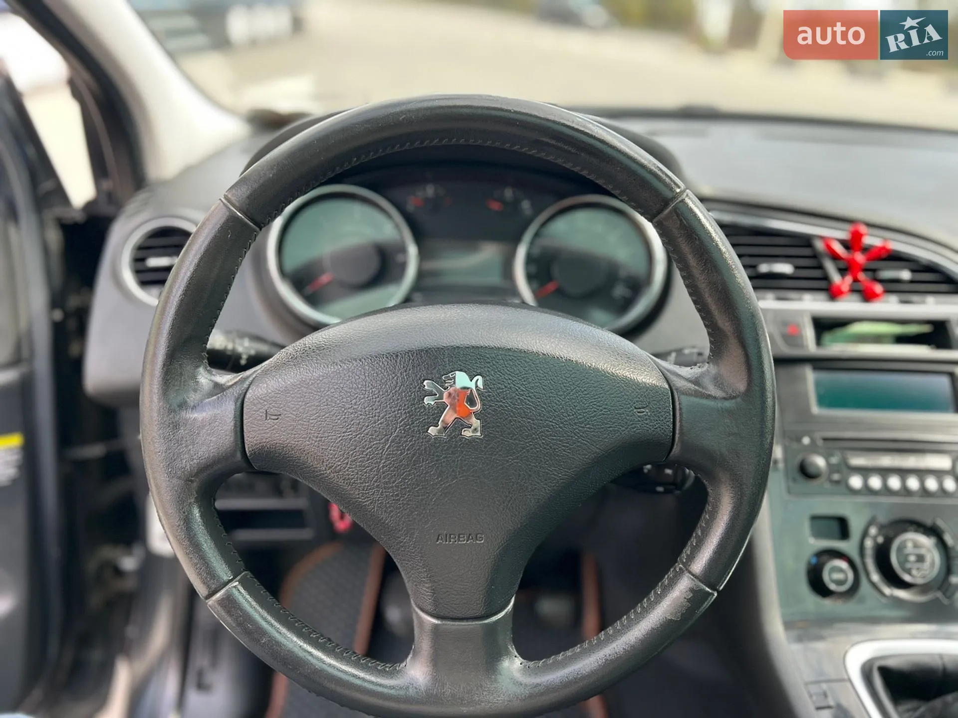 2010 Peugeot 5008 - мініатюра 26