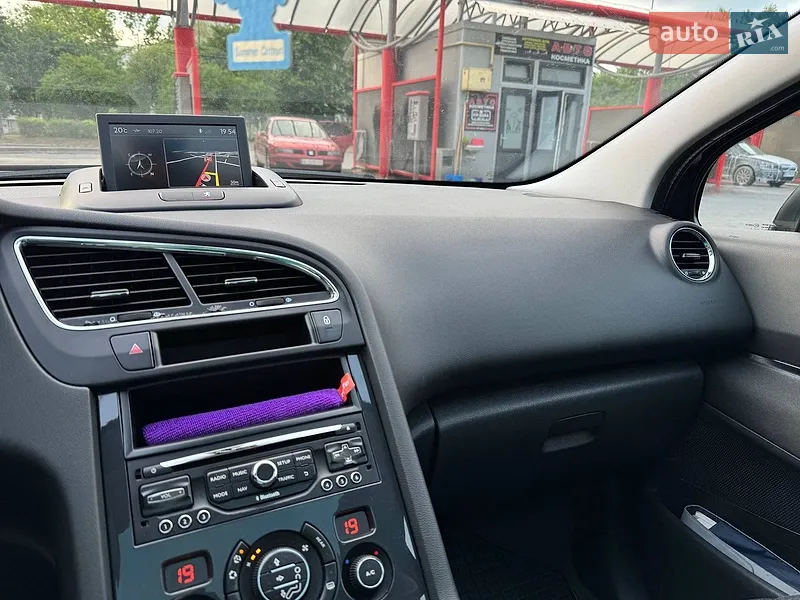Peugeot 5008 2013 VIN VF30ERHE8DS026711 фото оголошення 23 з 60