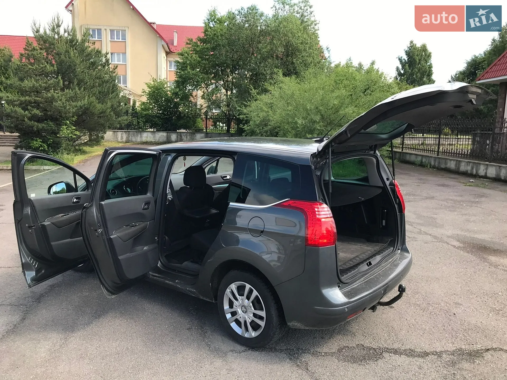 2011 Peugeot 5008 - мініатюра 2