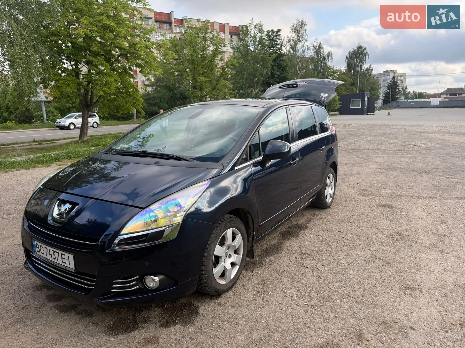 2011 Peugeot 5008 - мініатюра 2