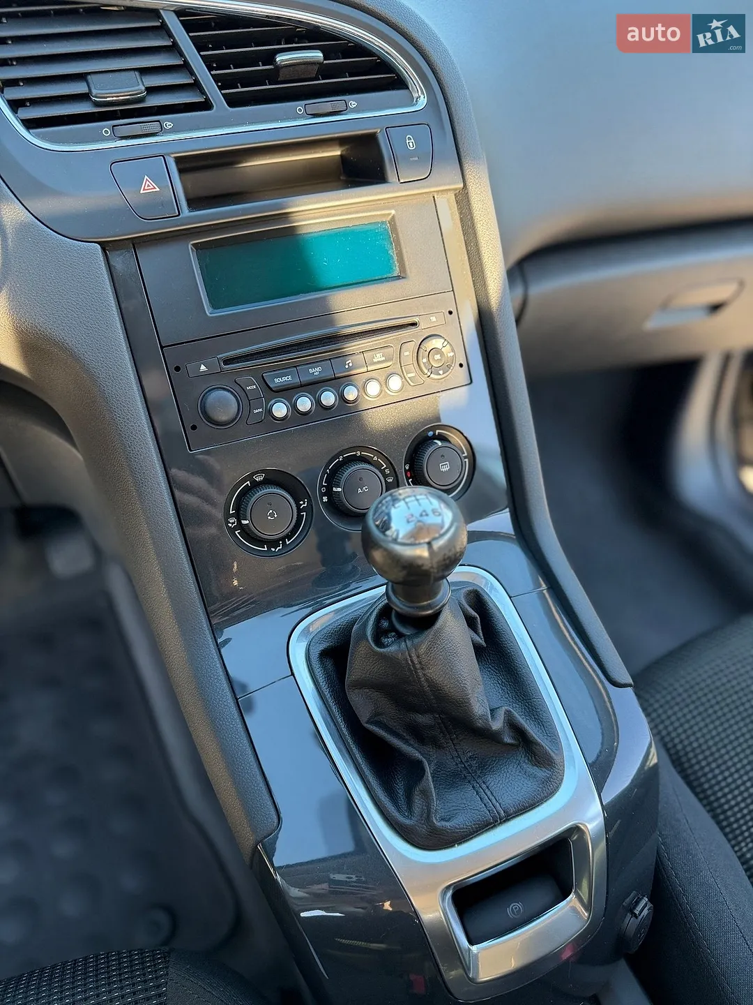 2012 Peugeot 5008 - мініатюра 42