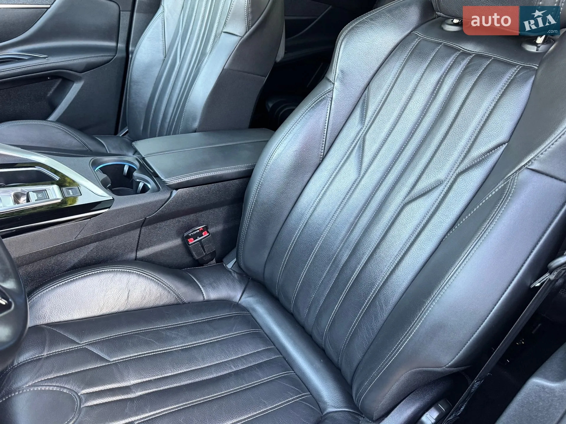 2019 Peugeot 5008 - мініатюра 28
