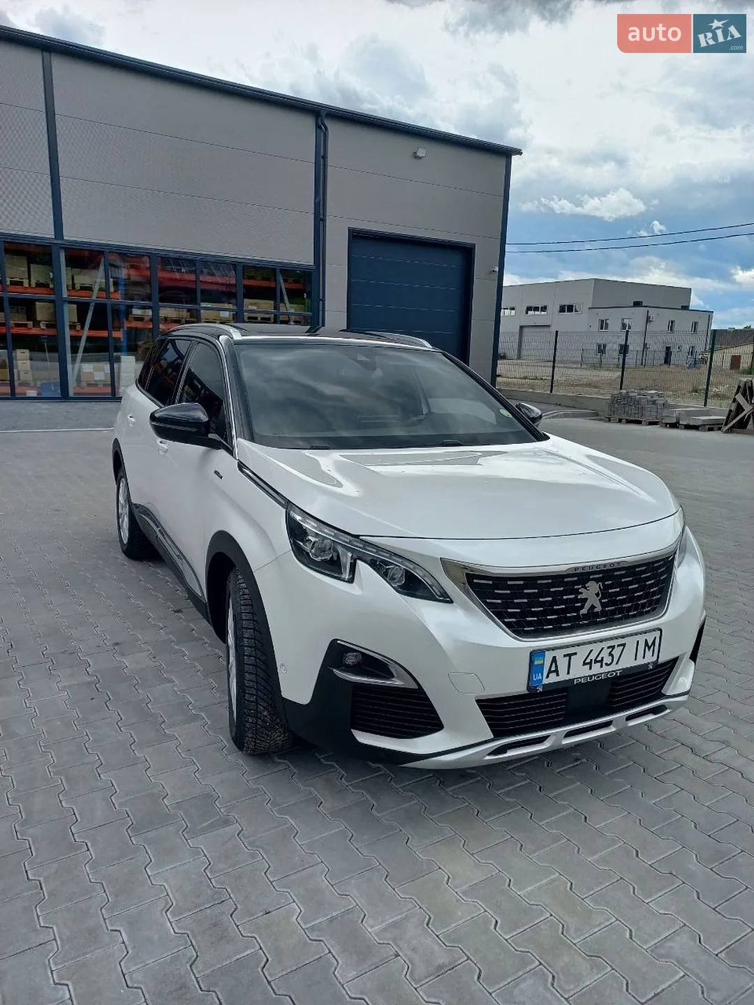 2017 Peugeot 5008 - мініатюра 2
