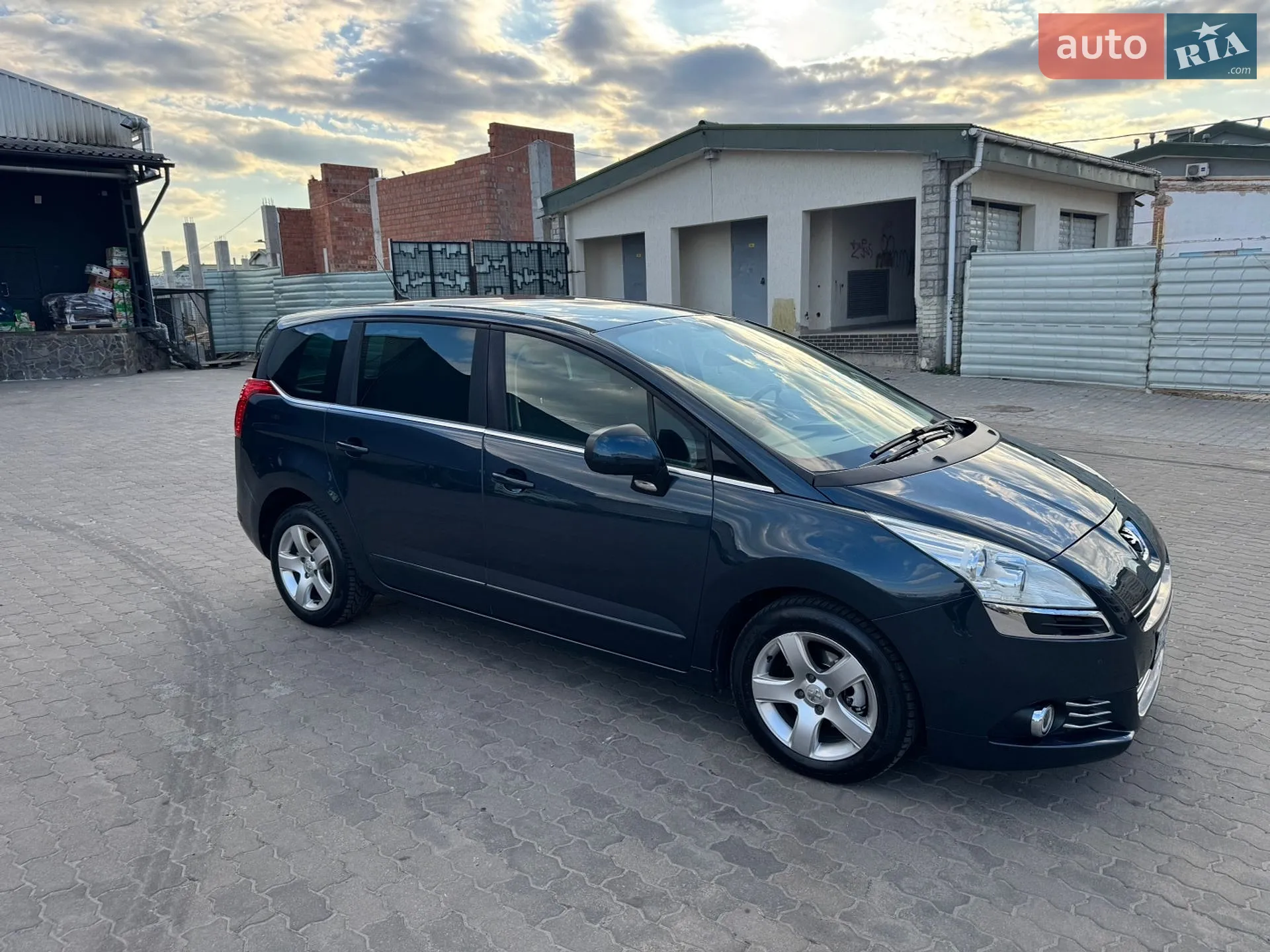 2012 Peugeot 5008 - мініатюра 21