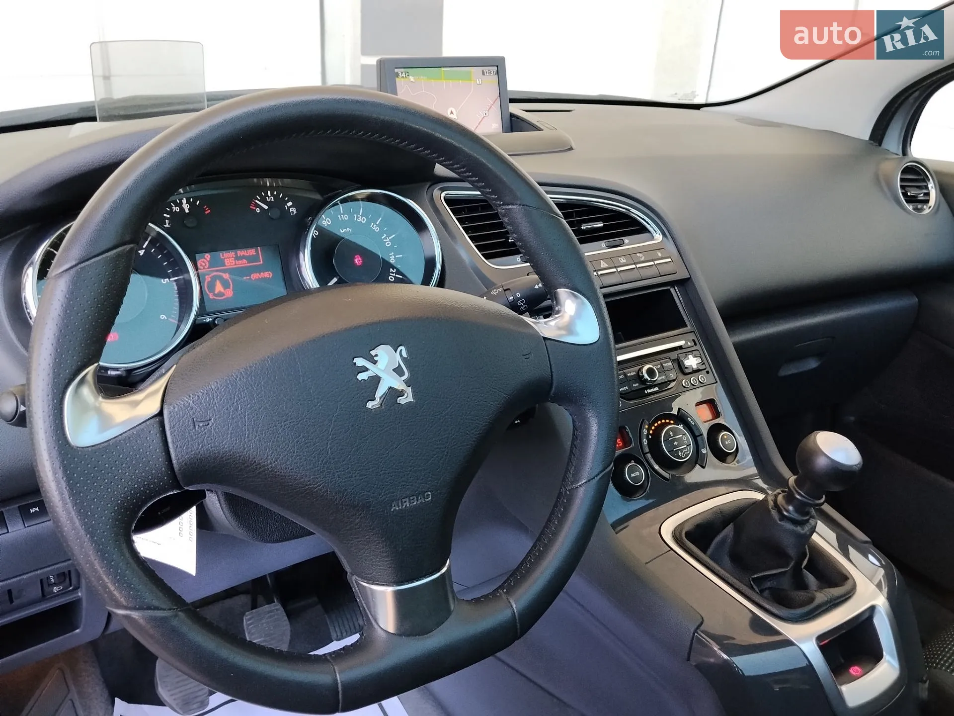 2016 Peugeot 5008 - мініатюра 25