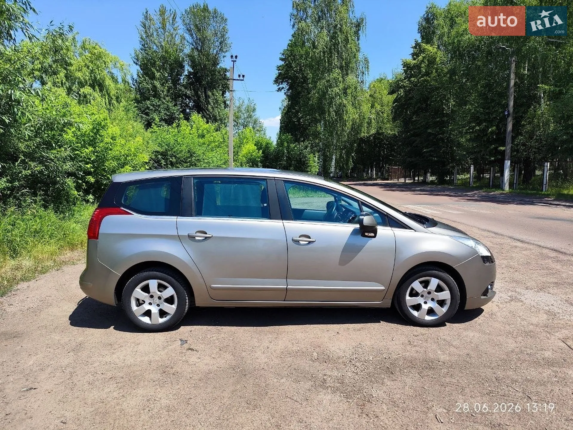 2010 Peugeot 5008 - мініатюра 5