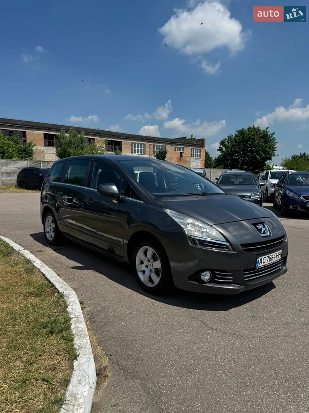 2010 Peugeot 5008 - мініатюра 3