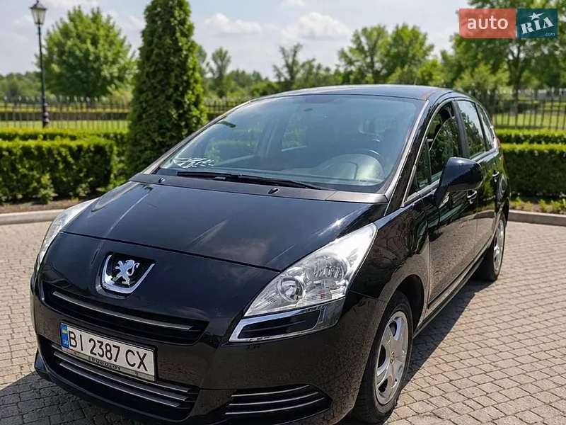 Peugeot 5008