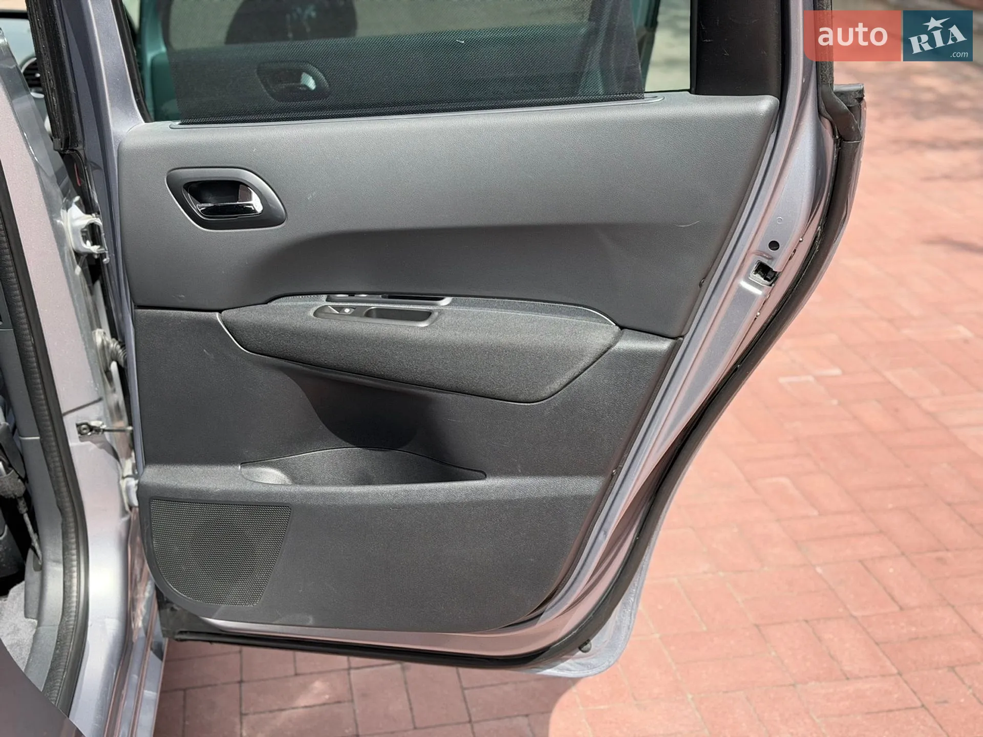 2015 Peugeot 5008 - мініатюра 22