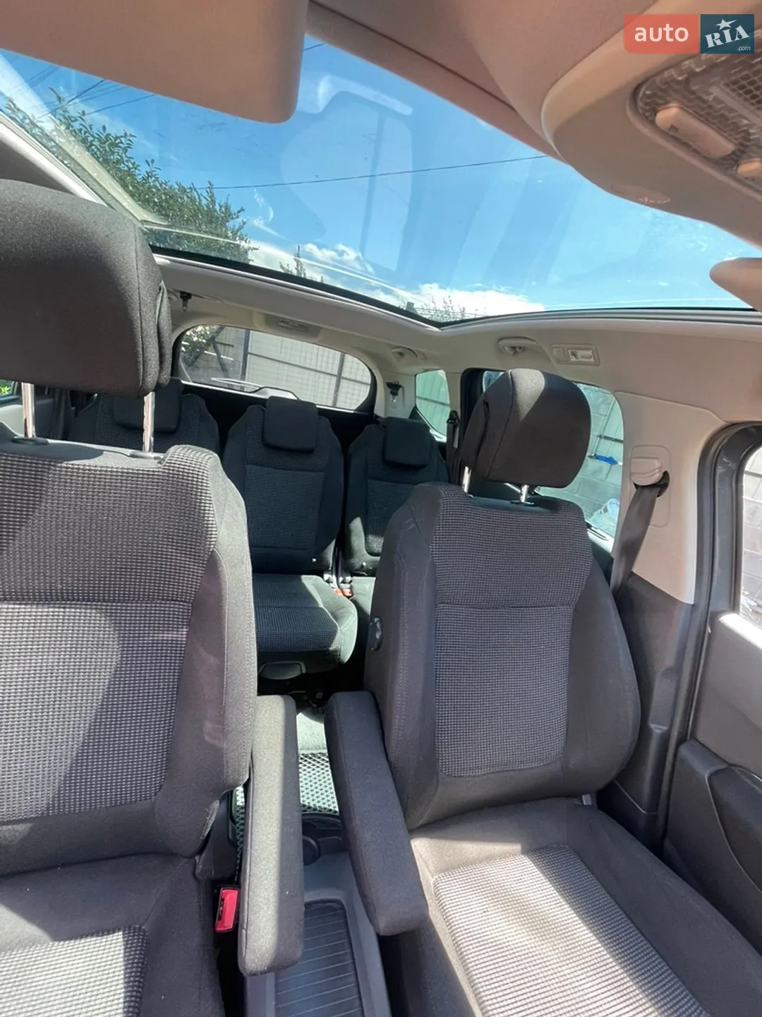 2010 Peugeot 5008 - мініатюра 16