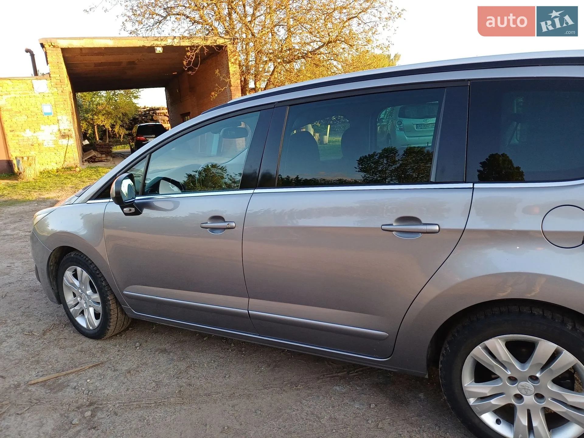 2013 Peugeot 5008 - мініатюра 18