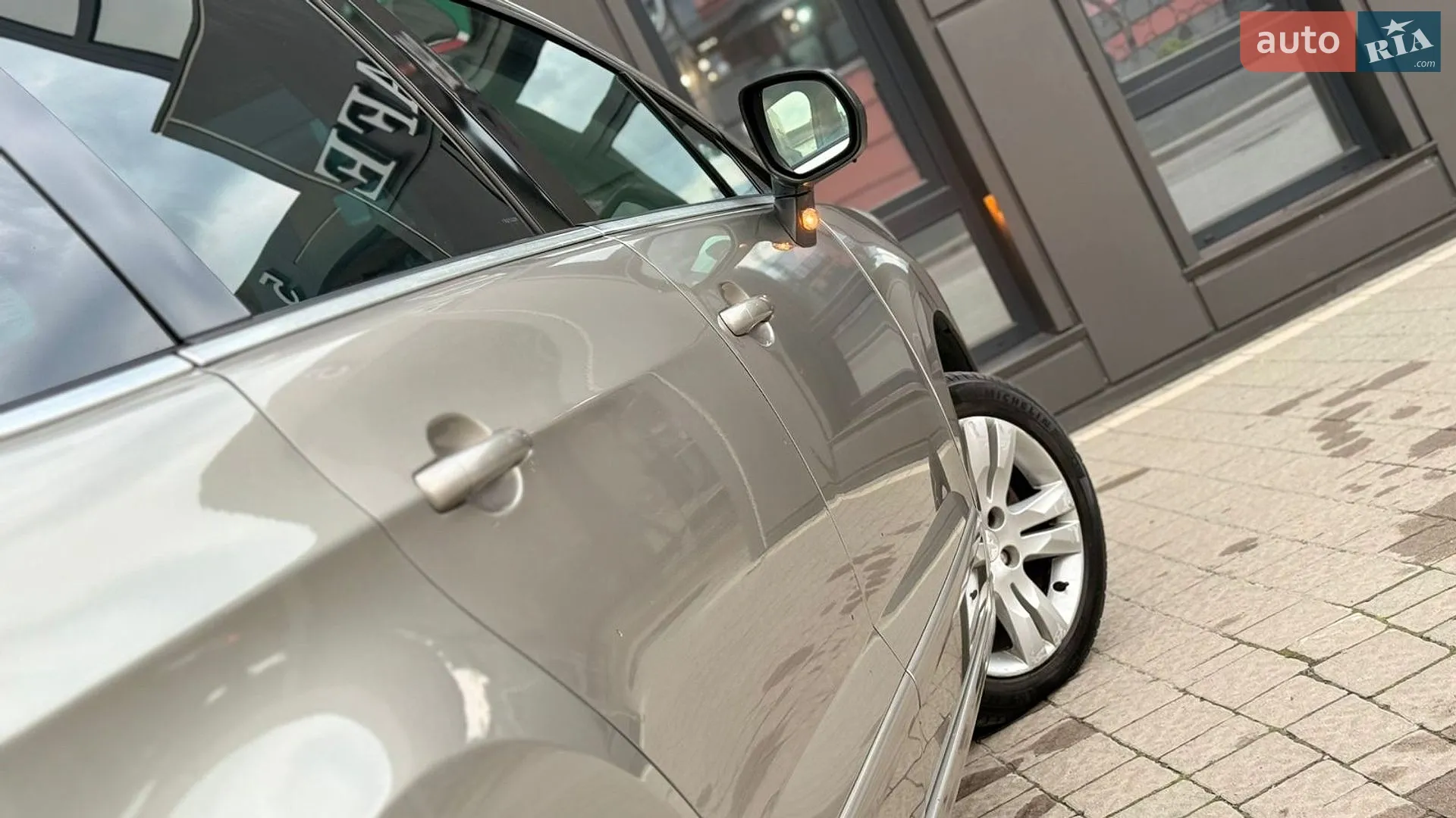 2015 Peugeot 5008 - мініатюра 32