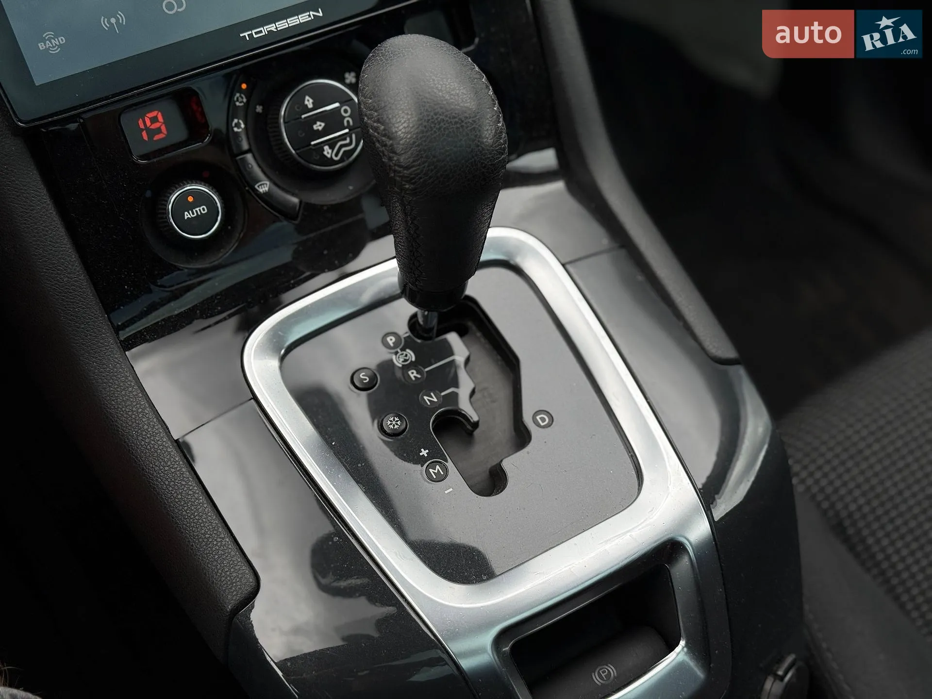 2014 Peugeot 5008 - мініатюра 24