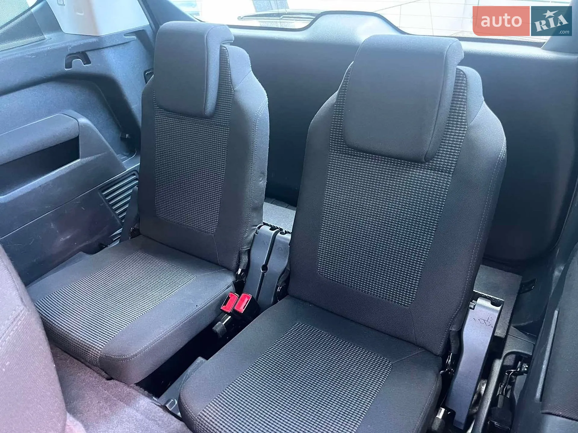 2011 Peugeot 5008 - мініатюра 34
