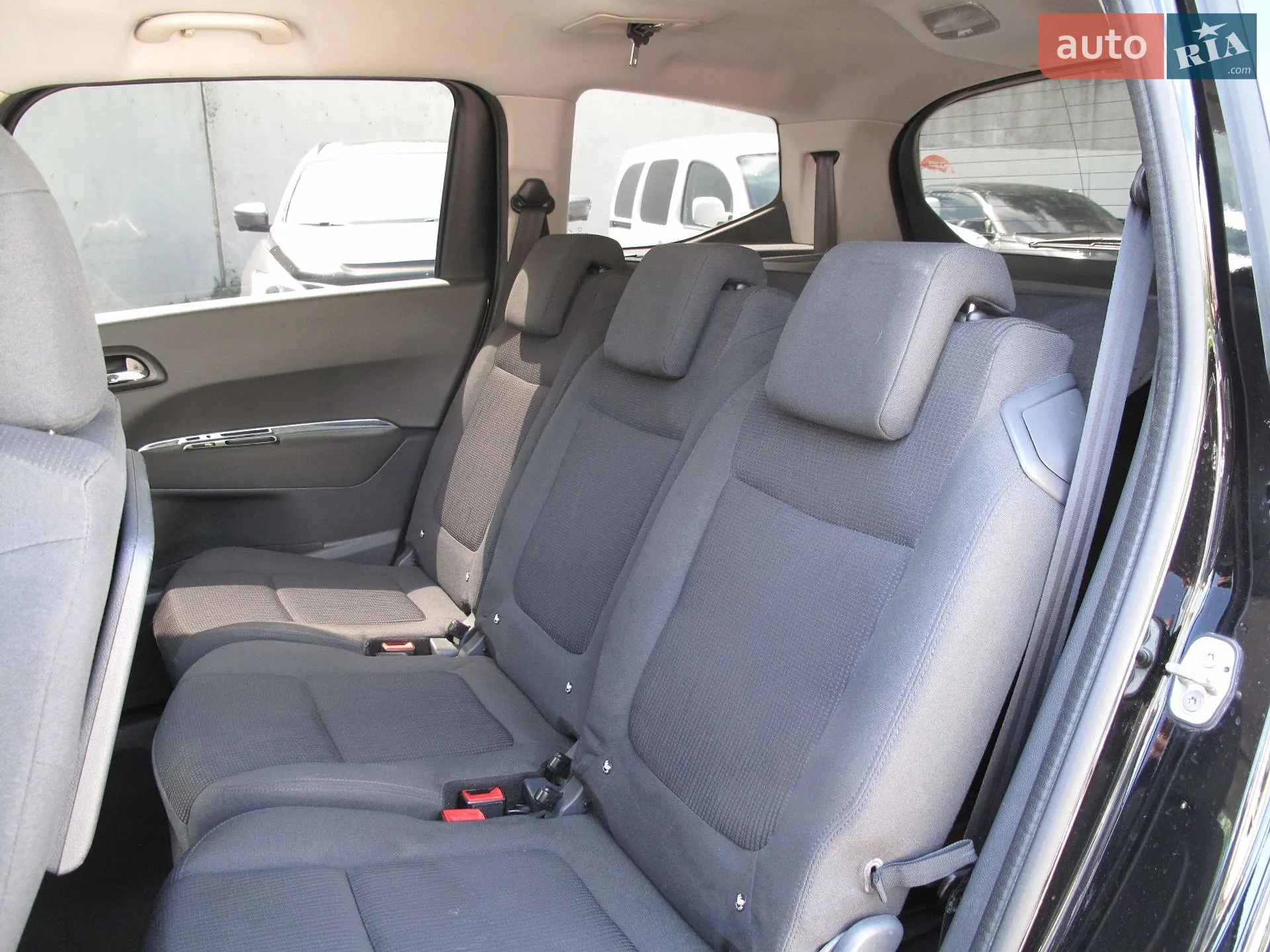 2015 Peugeot 5008 - мініатюра 20