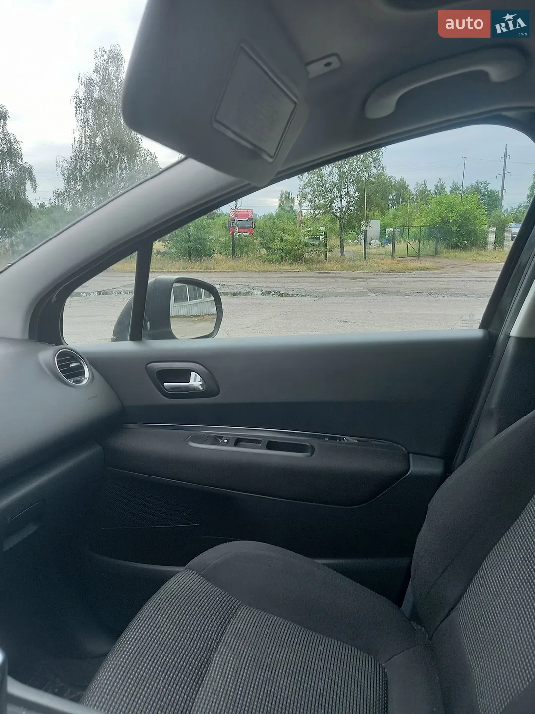 2011 Peugeot 5008 - мініатюра 9