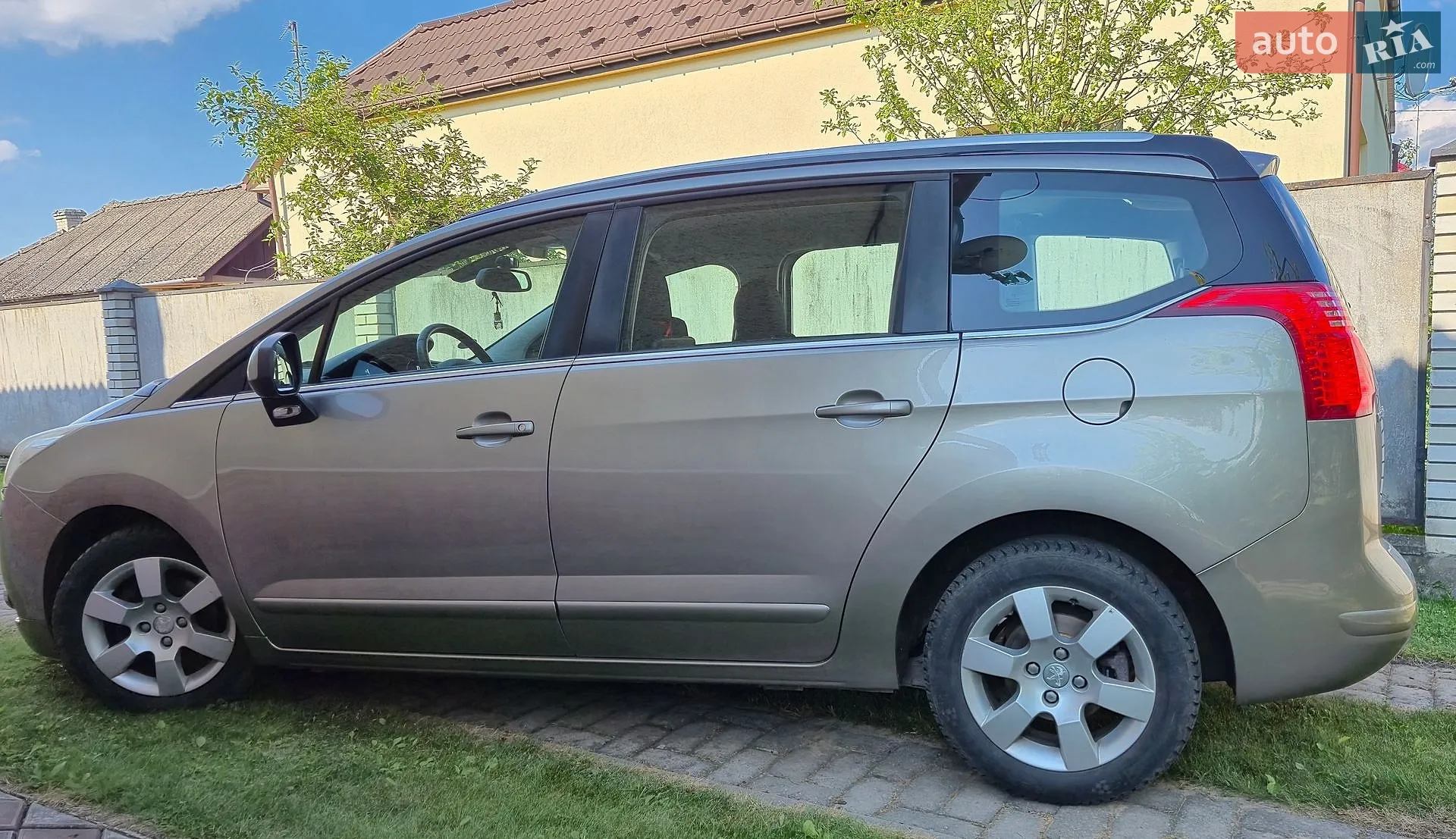 2011 Peugeot 5008 - мініатюра 3