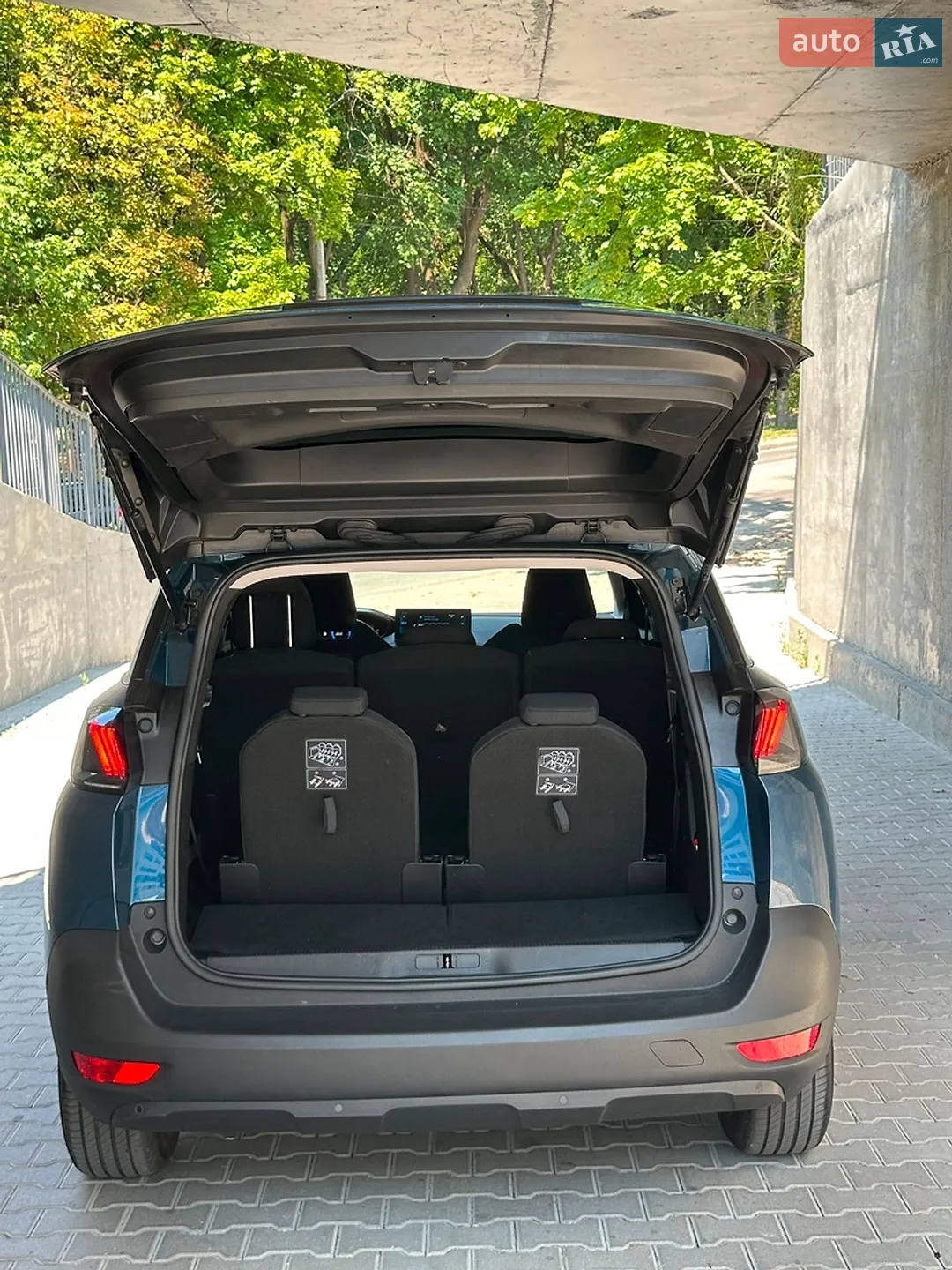 2021 Peugeot 5008 - мініатюра 29