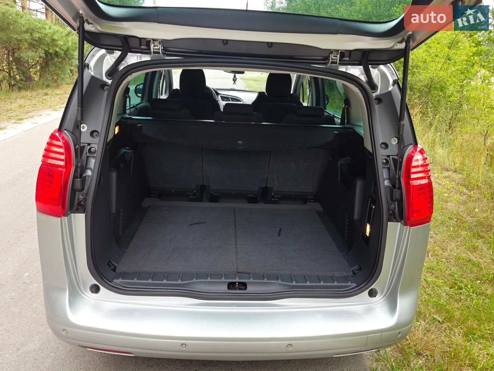 2010 Peugeot 5008 - мініатюра 24