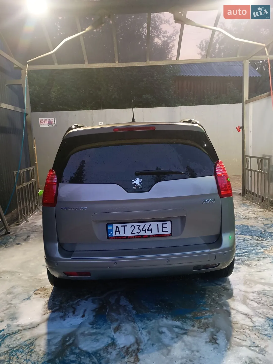 2010 Peugeot 5008 - мініатюра 11