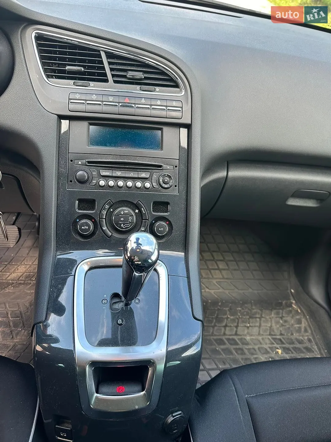2012 Peugeot 5008 - мініатюра 5