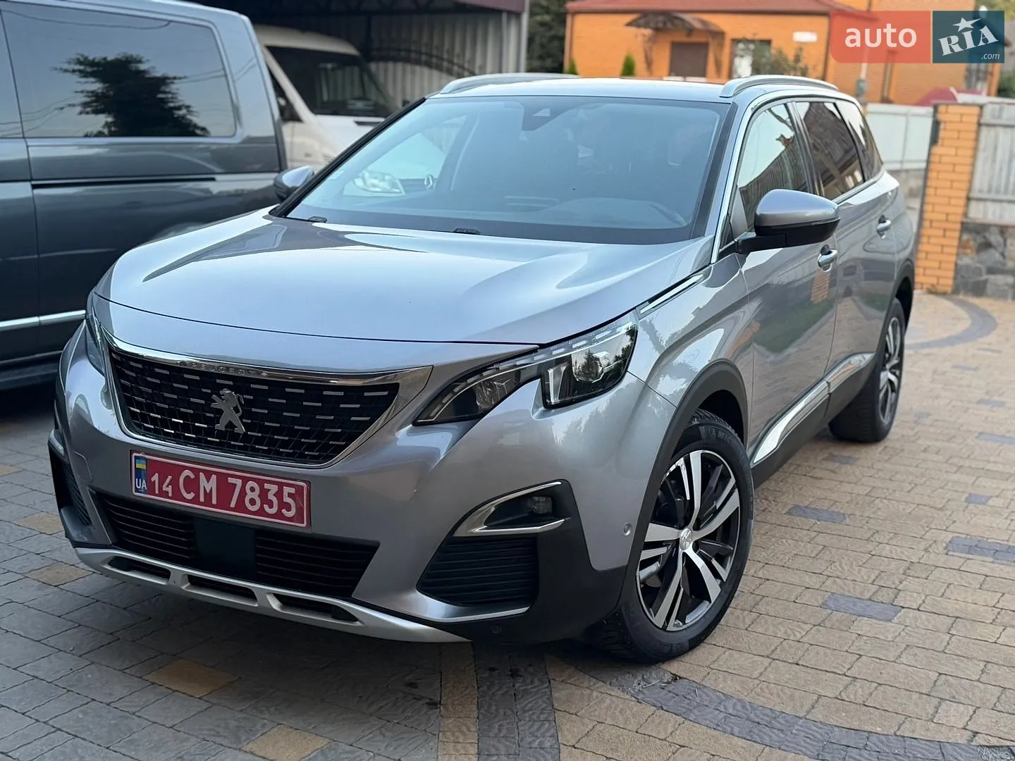 2020 Peugeot 5008 - фото 1