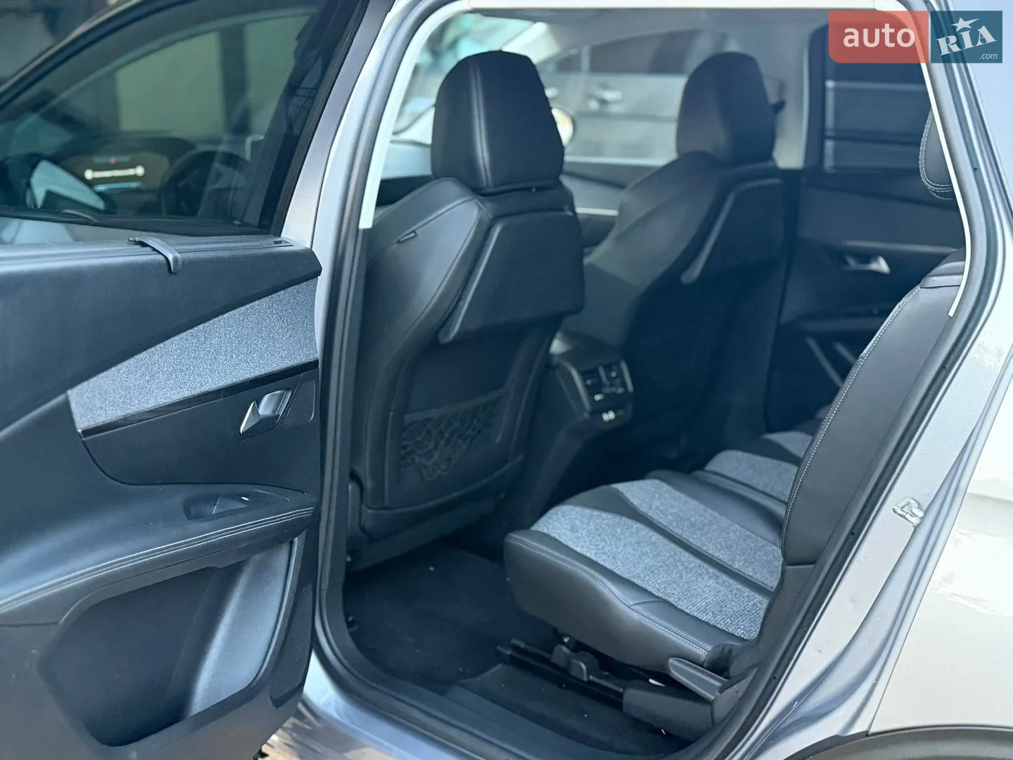 2020 Peugeot 5008 - мініатюра 12