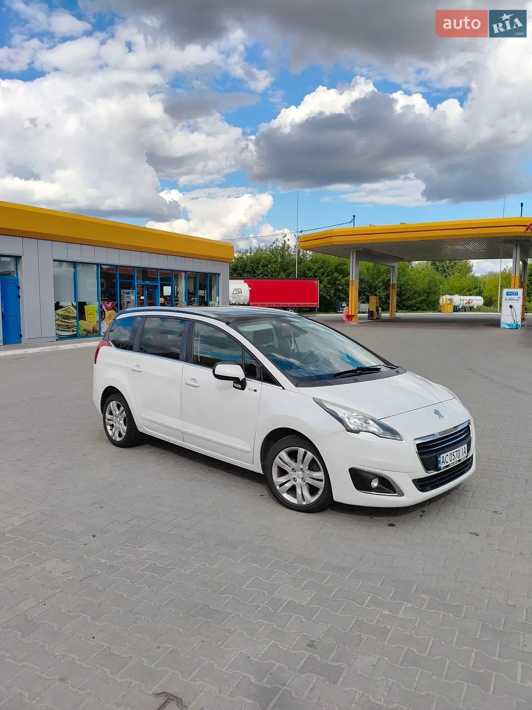 2014 Peugeot 5008 - мініатюра 6