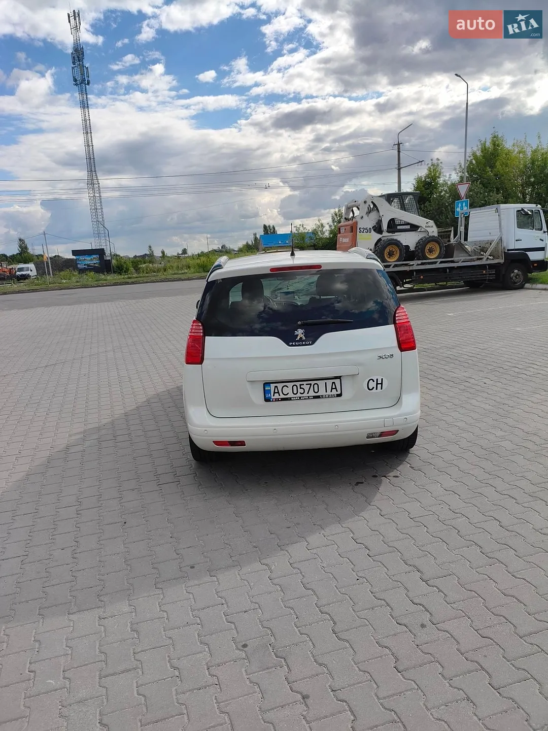 2014 Peugeot 5008 - мініатюра 4