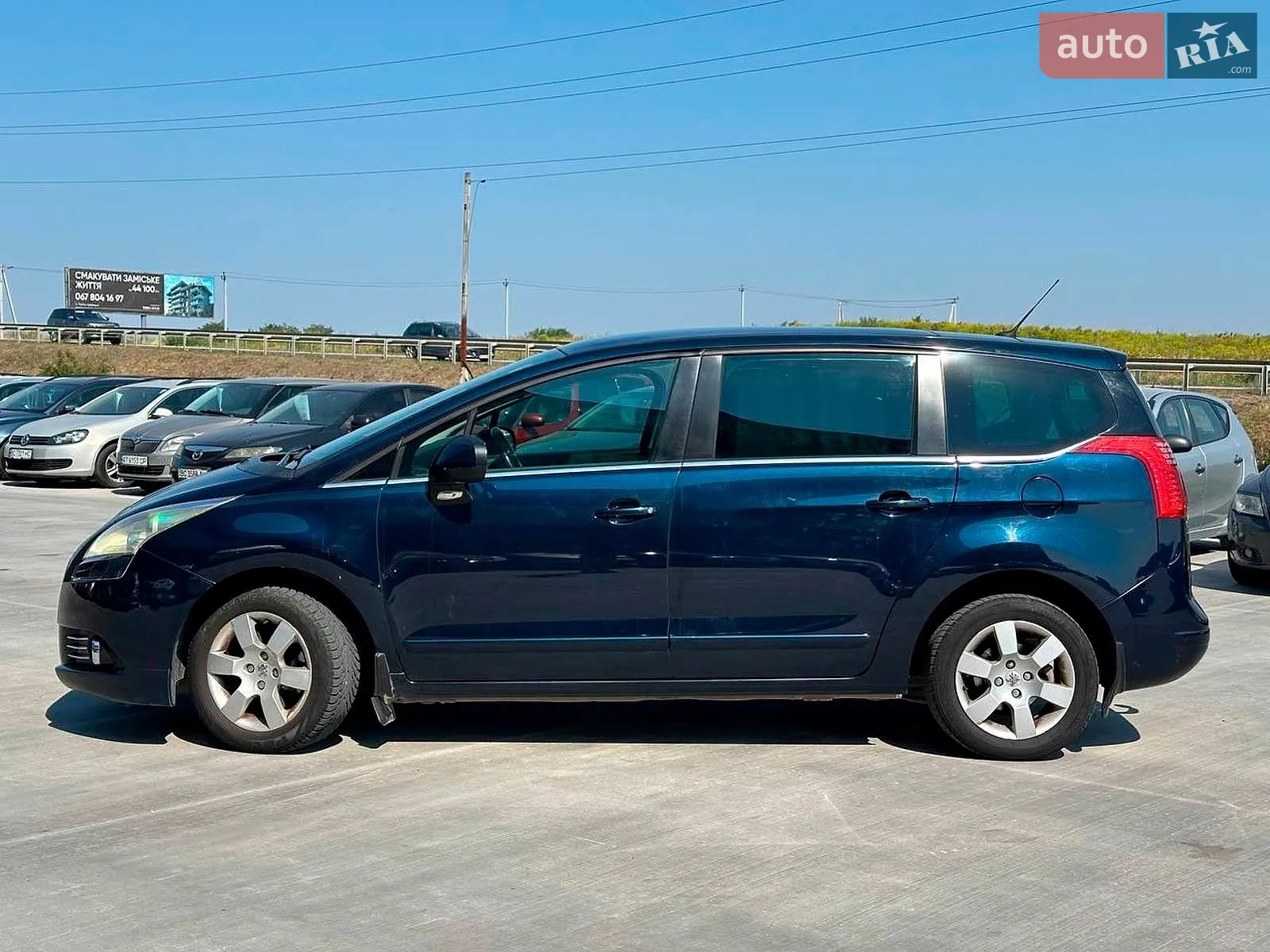 2011 Peugeot 5008 - мініатюра 10
