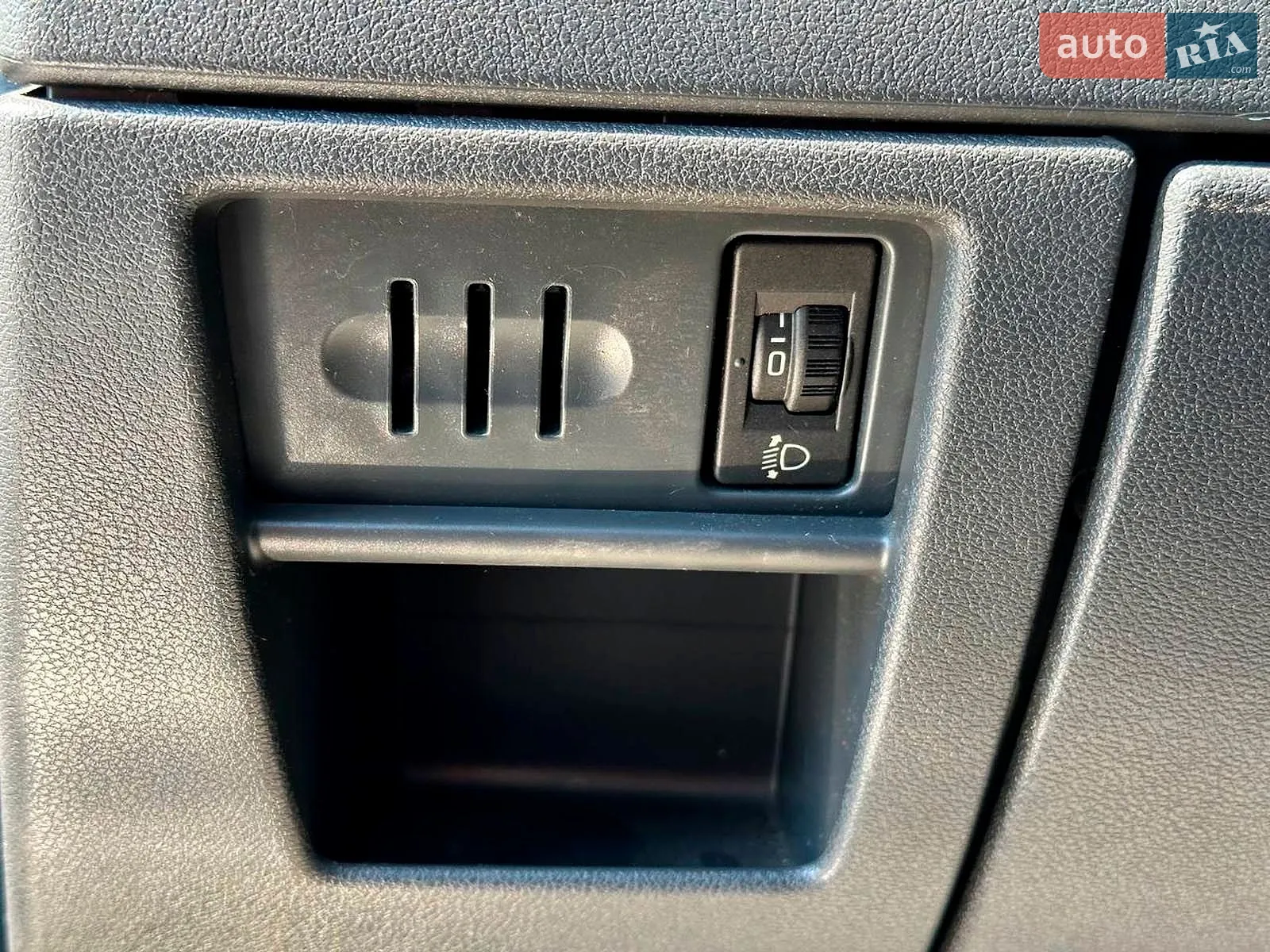 2011 Peugeot 5008 - мініатюра 18