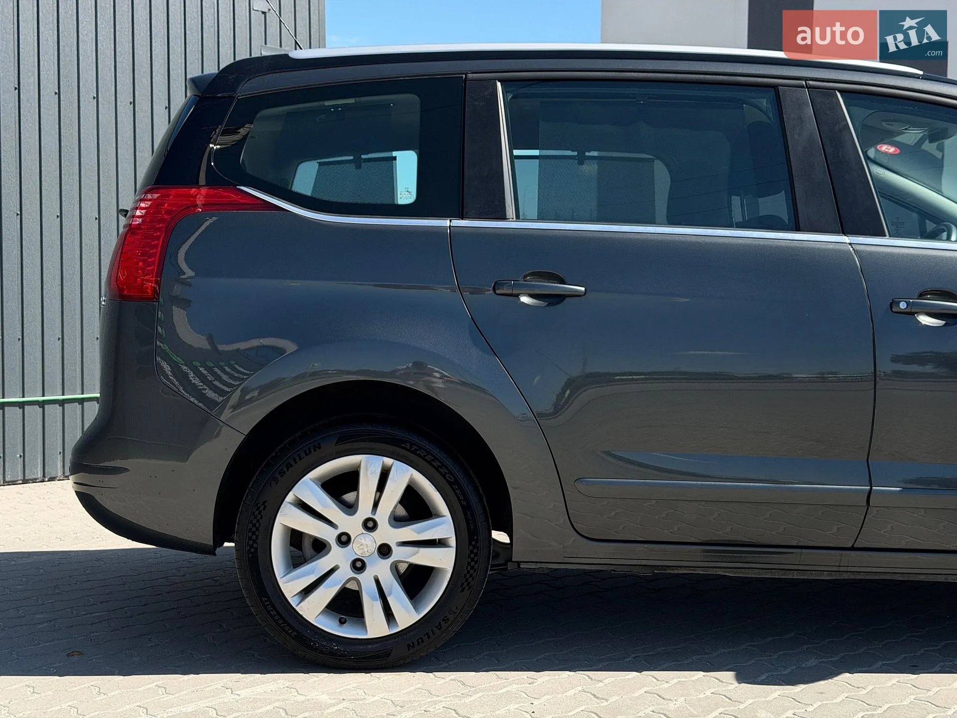 2016 Peugeot 5008 - мініатюра 13