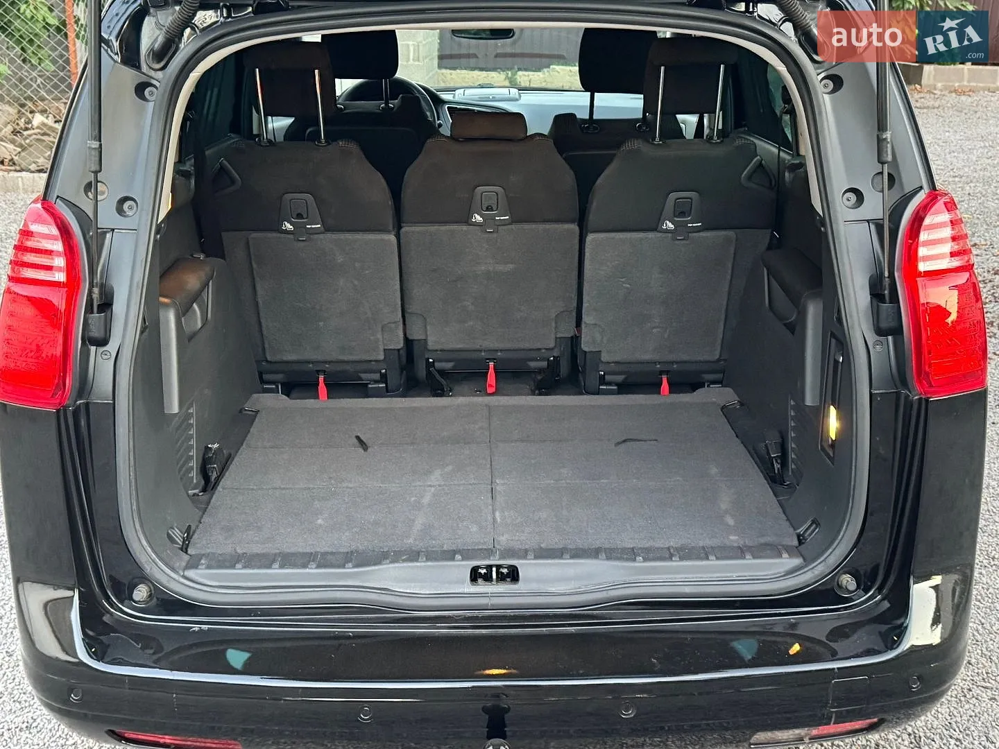2011 Peugeot 5008 - мініатюра 6