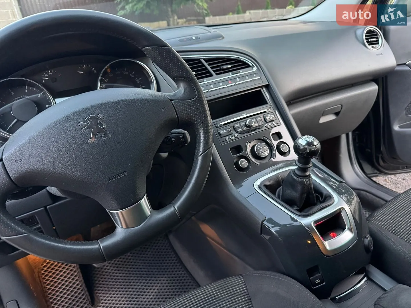 2011 Peugeot 5008 - мініатюра 9