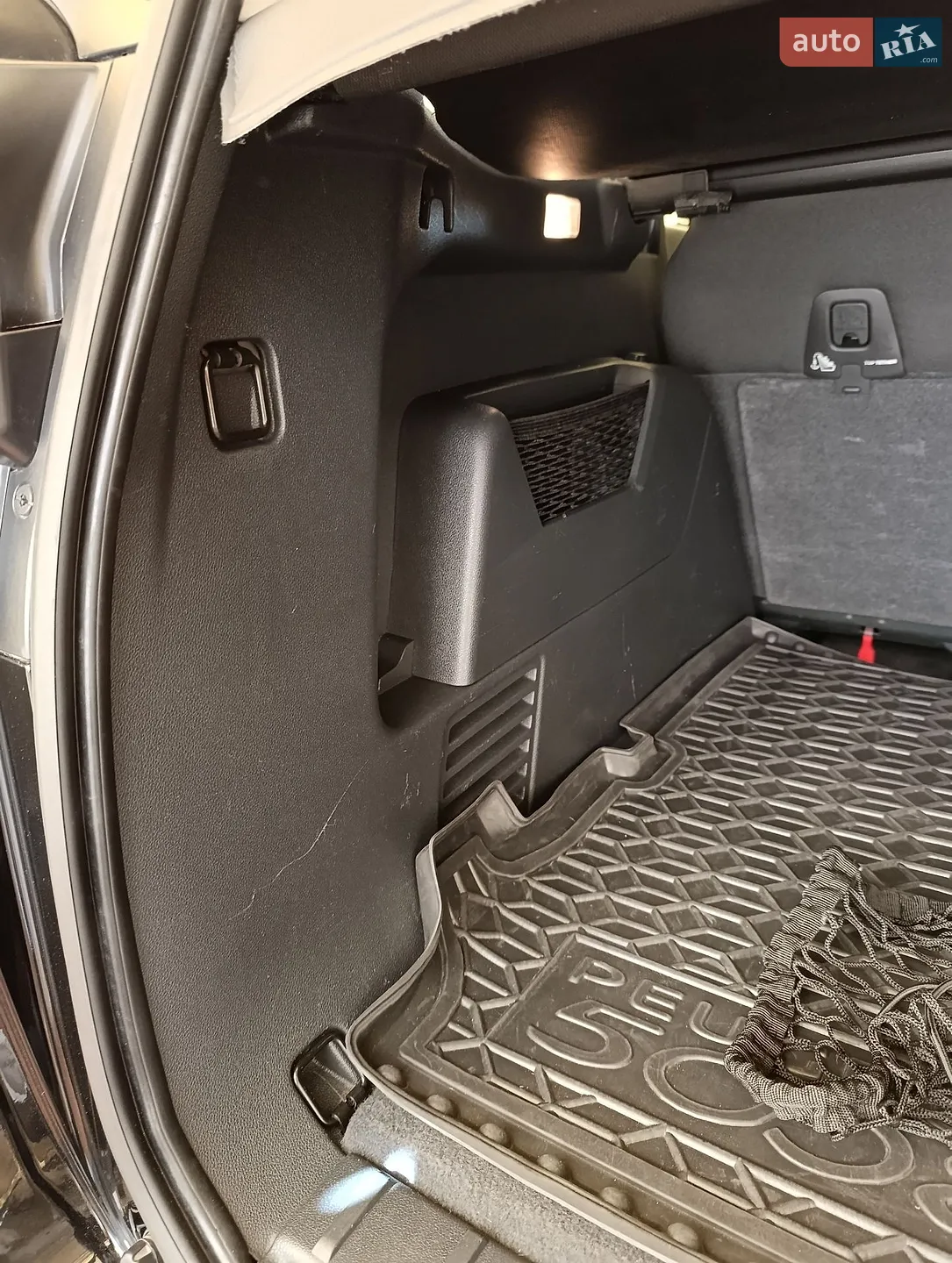2013 Peugeot 5008 - мініатюра 7