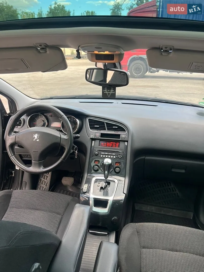 2010 Peugeot 5008 - мініатюра 9
