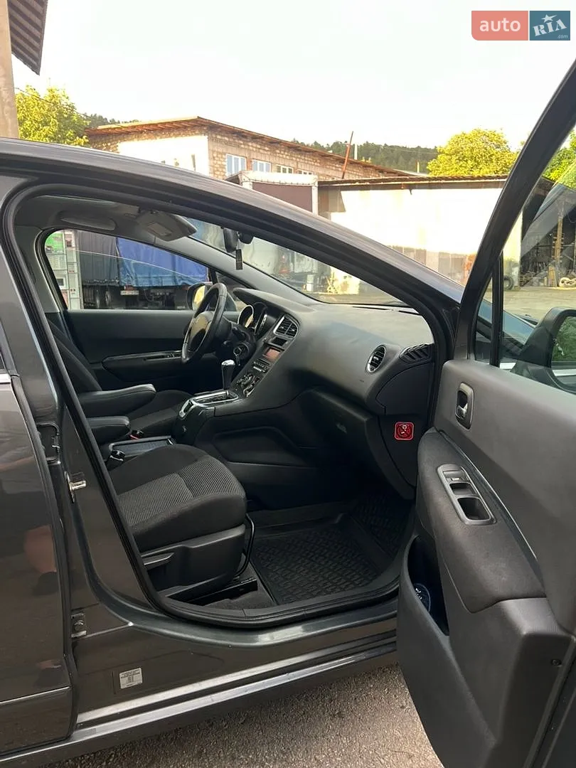 2010 Peugeot 5008 - мініатюра 16