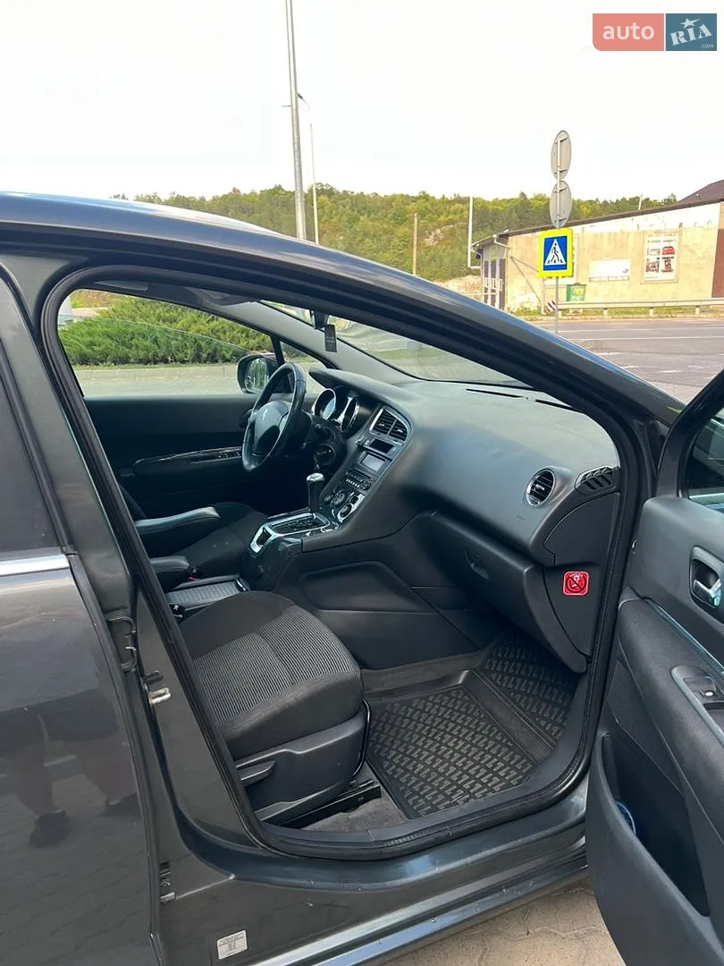 2010 Peugeot 5008 - мініатюра 25